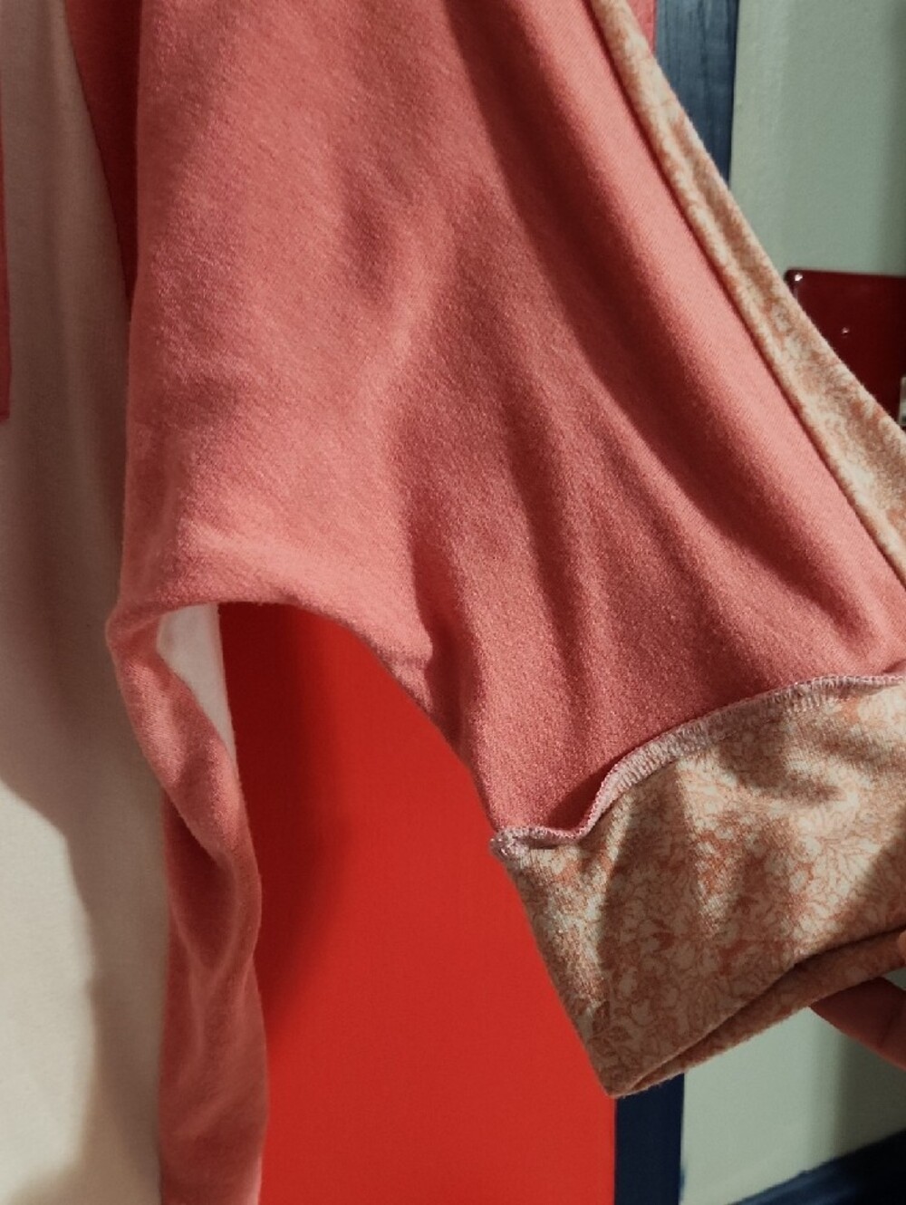 XL Sugar Colorblock V-Neck Tunic in Ivory & Pink - Picture 6 of 6